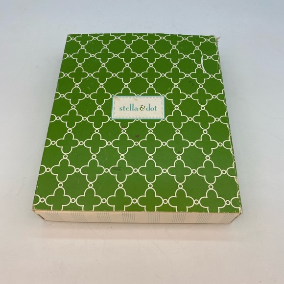 Stella & dot Necklace - Picture 4 of 4